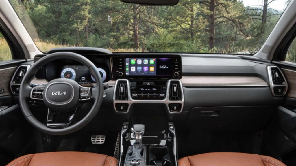 Kia Sorento Interior