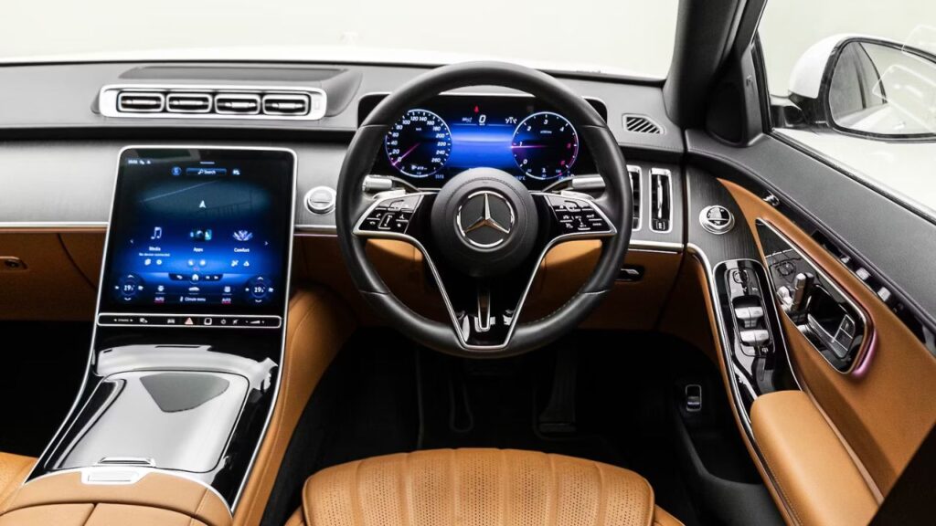Mercedes-Benz S-Class Facelift interior