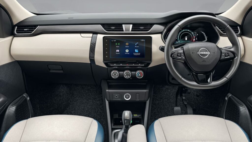 Nissan Gravite interior