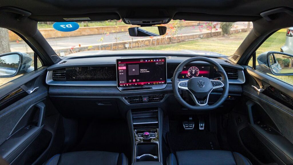 Volkswagen Tayron R-Line Interior